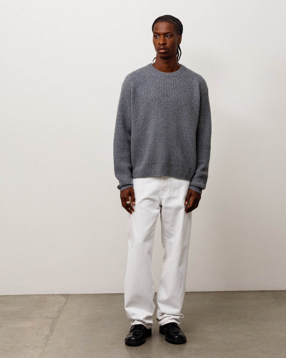 Waffle Cashmere Sweater Unisex Long Sleeve In Charcoal | product-card-slider