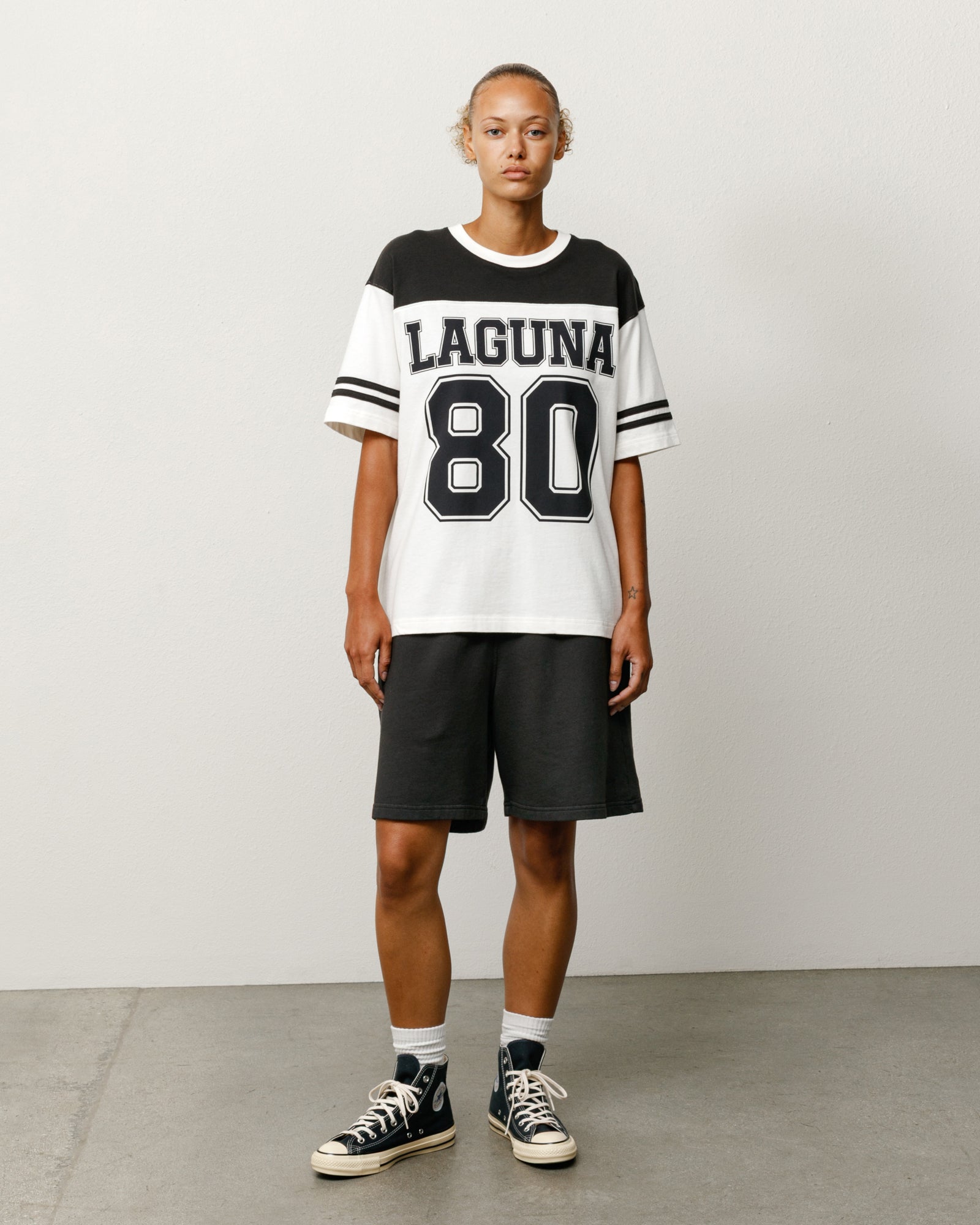 Lightweight Terry Short Unisex Regular In Black | product-card-slider
