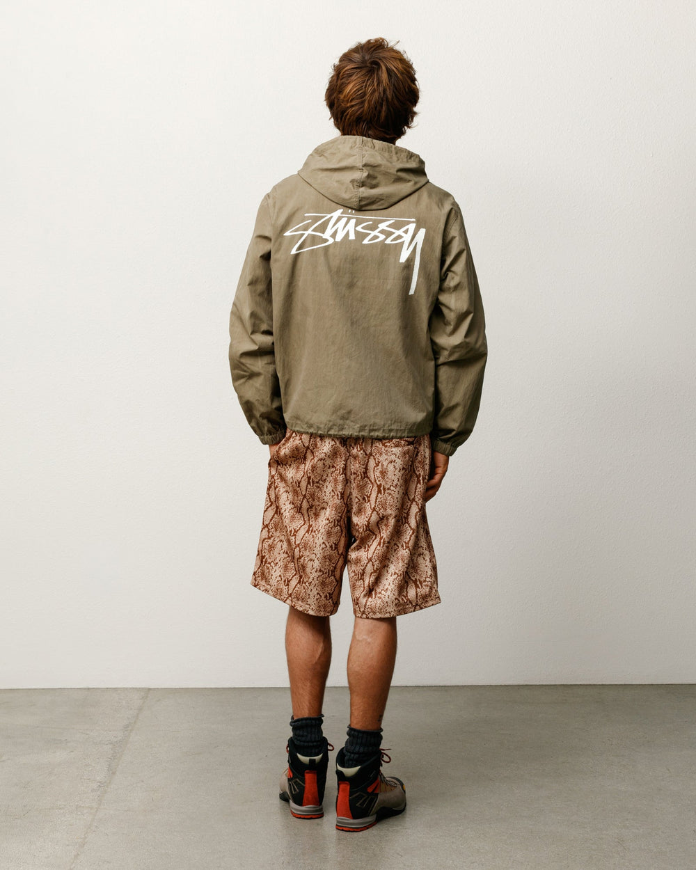 Waxed Cotton Beach Shell jacket in Olive, relaxed fit with hood