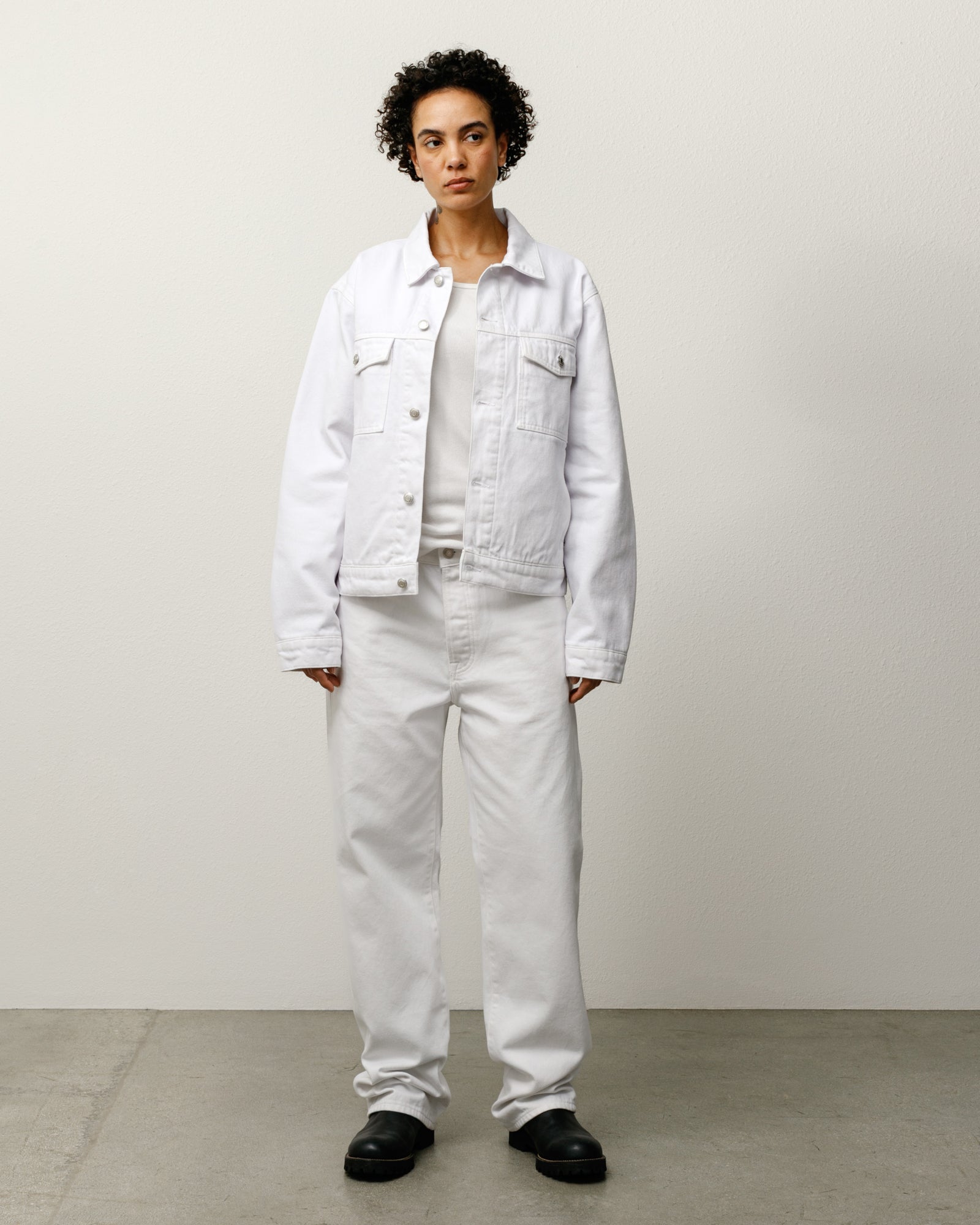 New Classic Jean Denim Mens Regular In White | product-card-slider