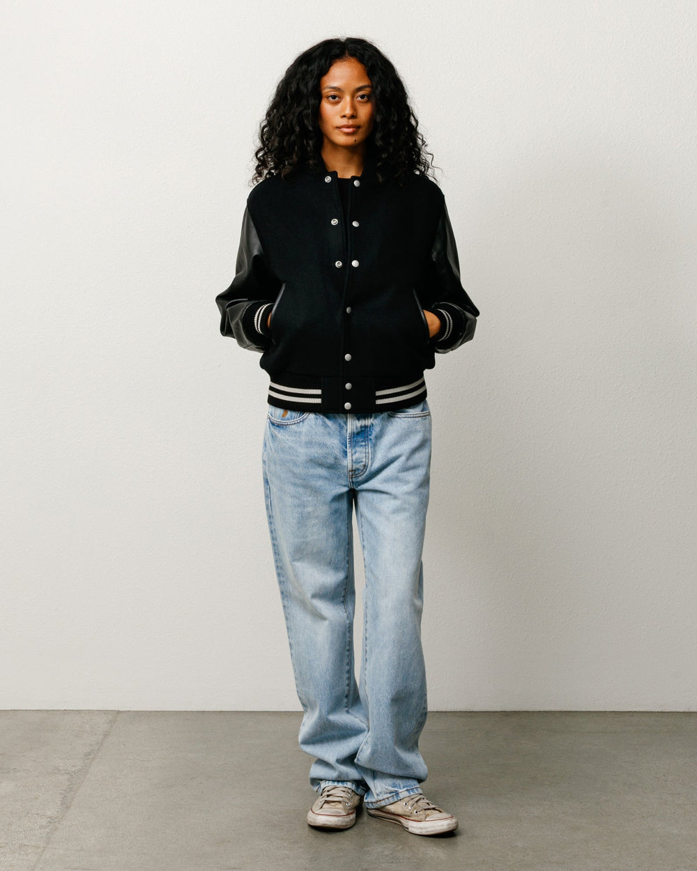Stüssy Slim Jean Denim in Light Wash Indigo, straight cut unisex 100% cotton