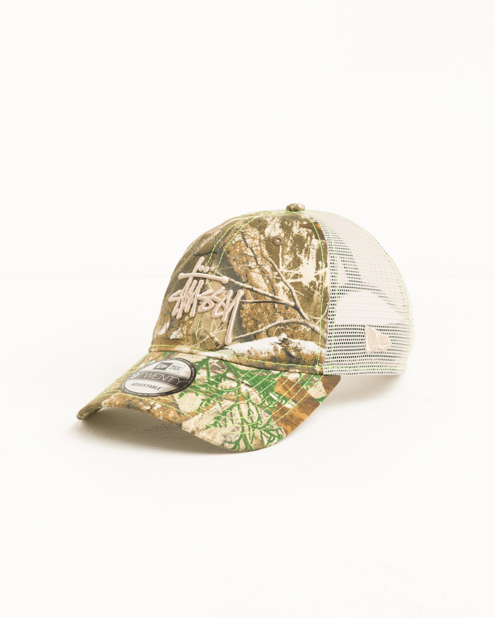 Basic Trucker 9twenty Cap Unisex In Real Tree Edge | product-card-slider