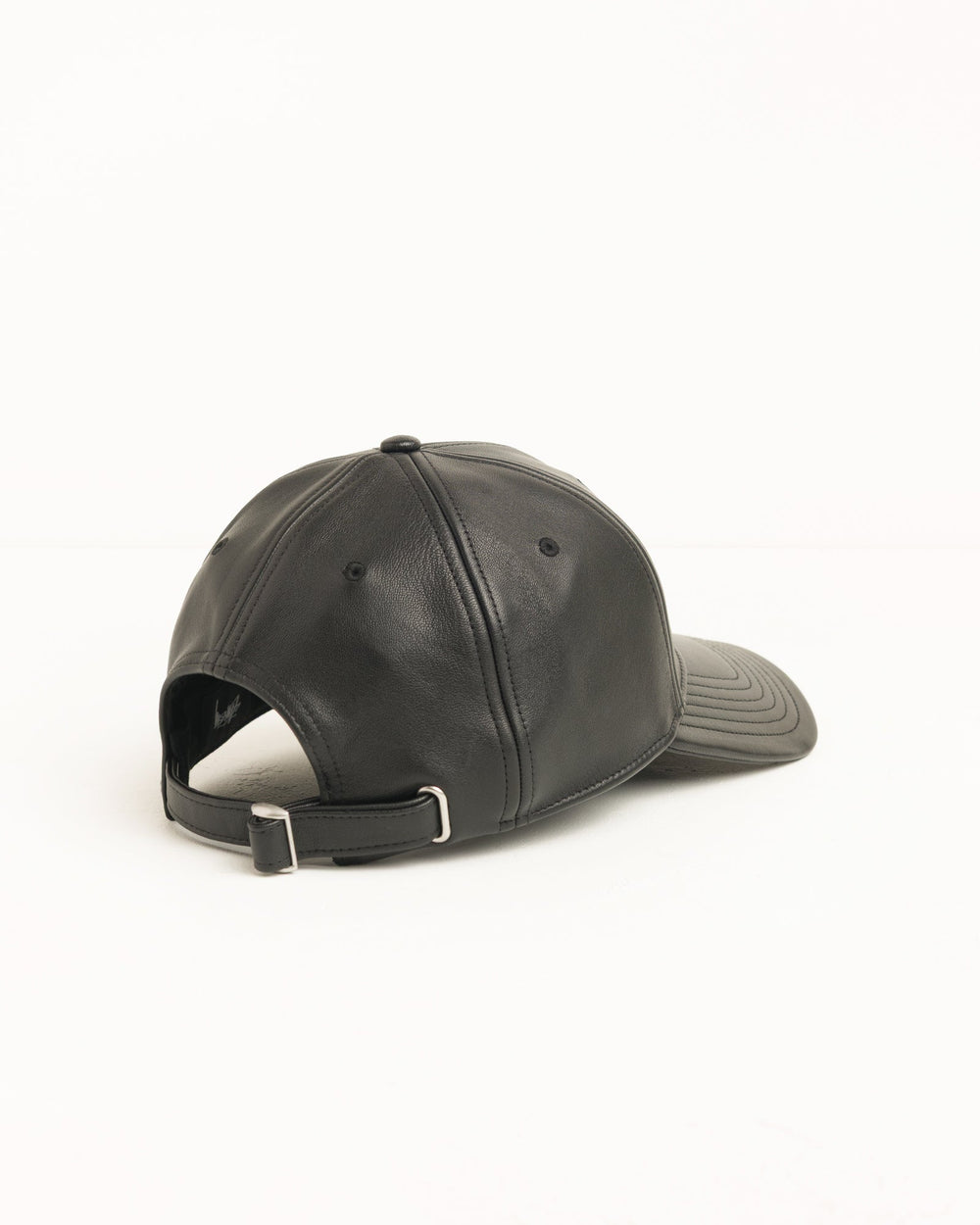 Lp Leather Strapback Cap Unisex In Black