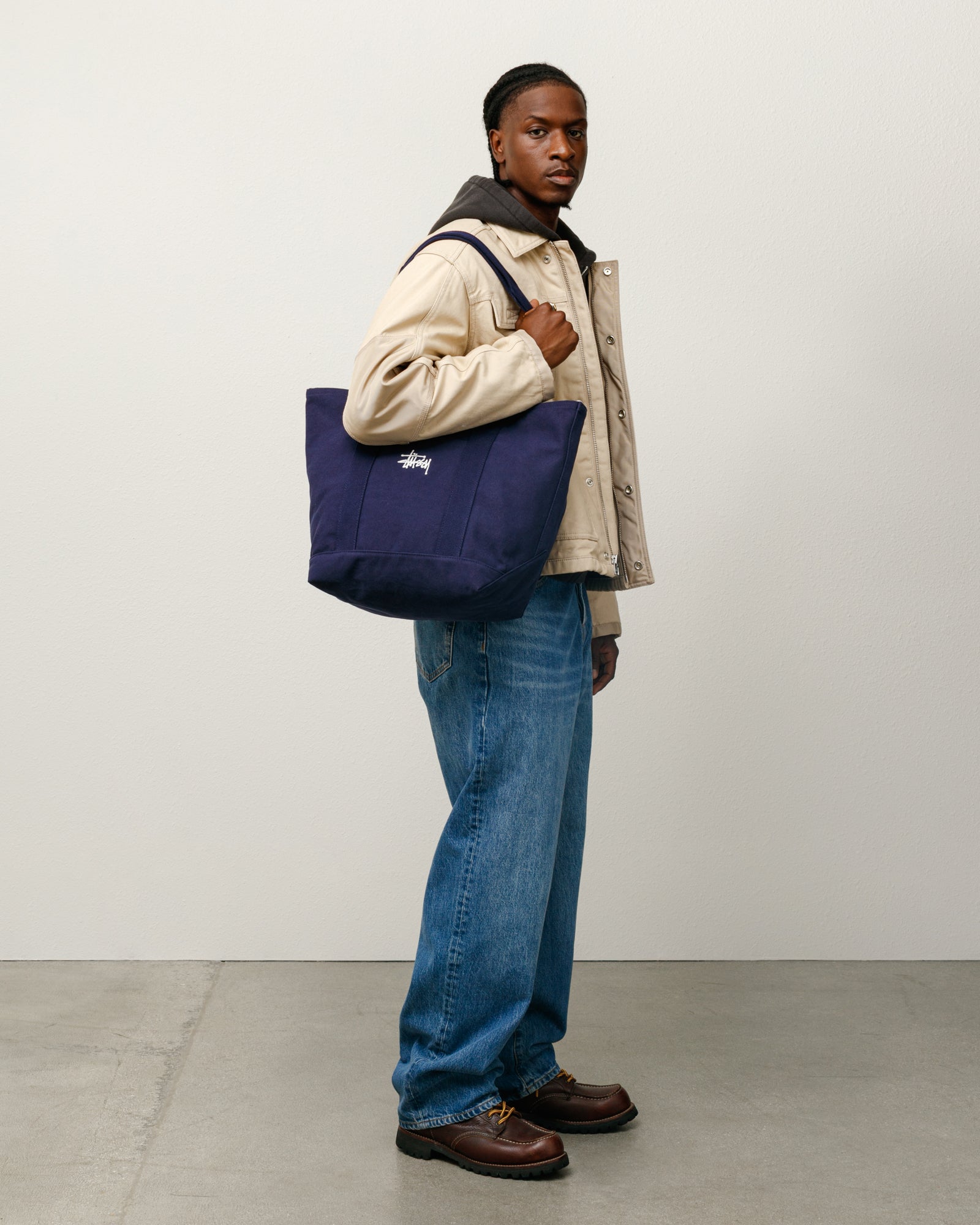 CANVAS MARKET TOTE Bag in the color Navy | product-card-slider