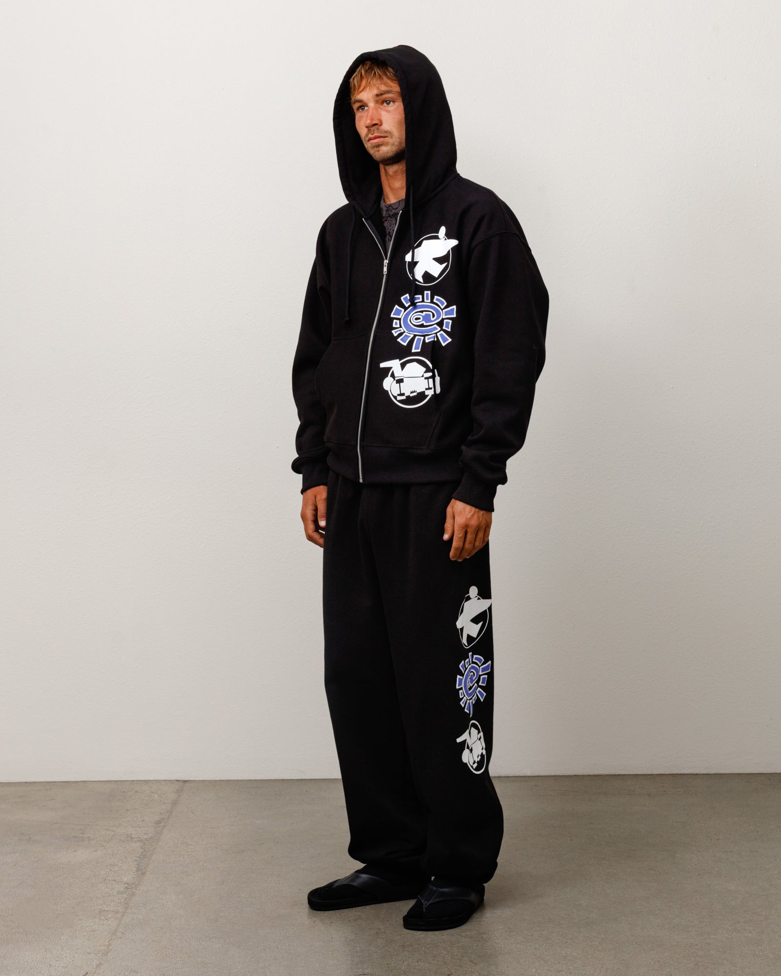 Stüssy & Always Stack Sweatpant sweatpants in Black | product-card-slider