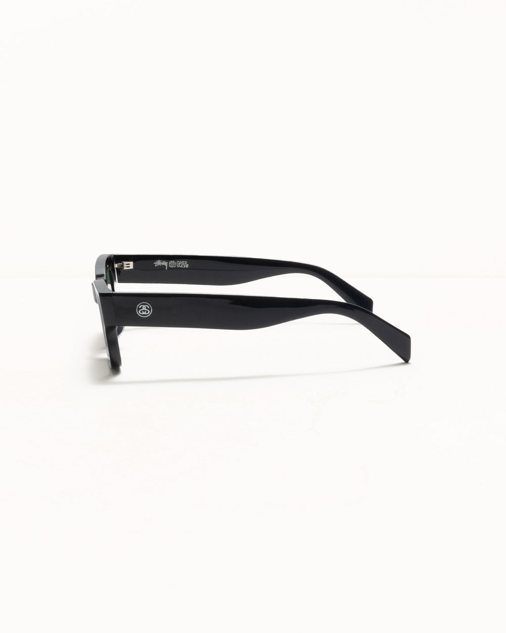 Vincent Sunglasses Accessories In Black / Green Lens