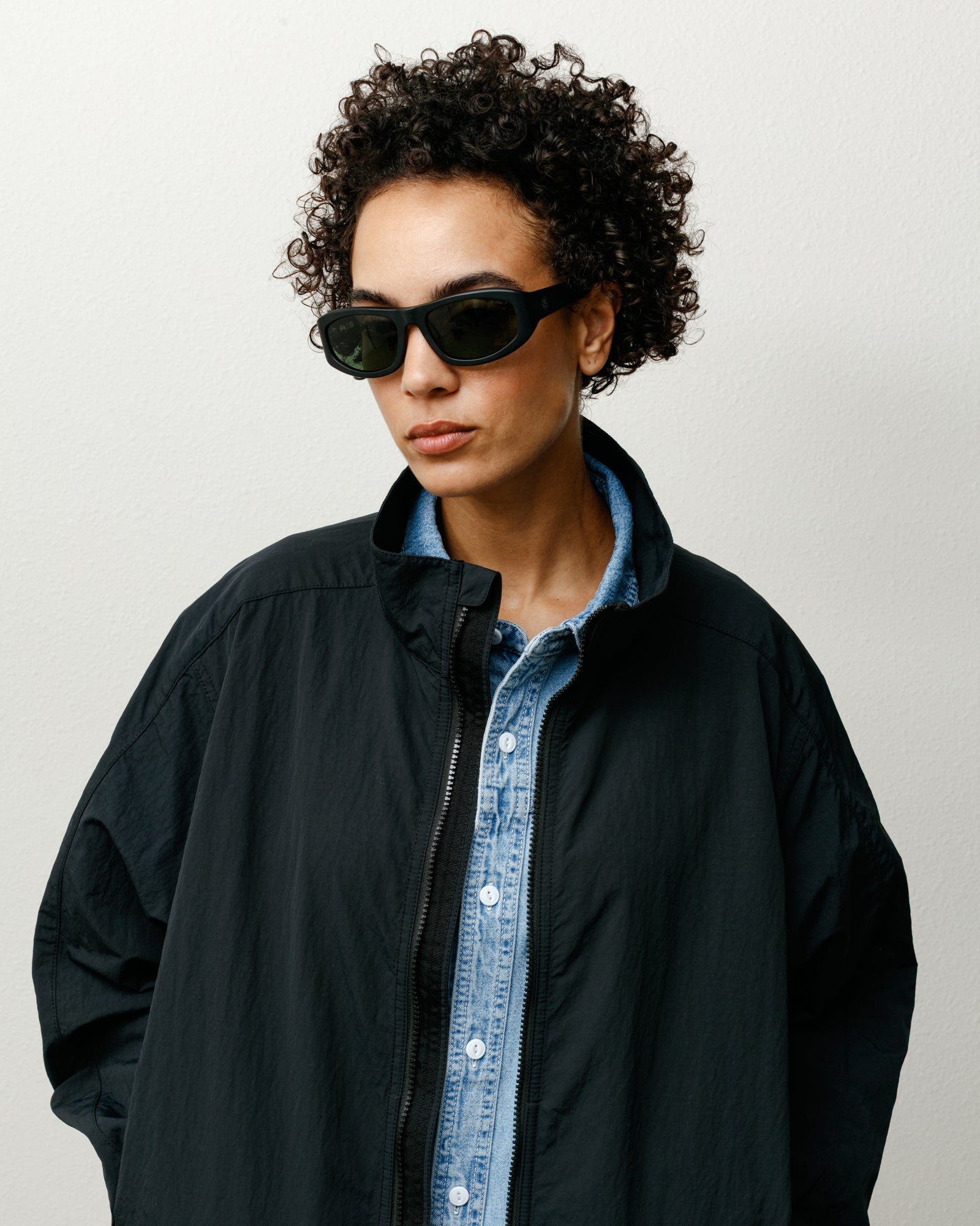 Landon Sunglasses Accessories In Matte Black/green Lens