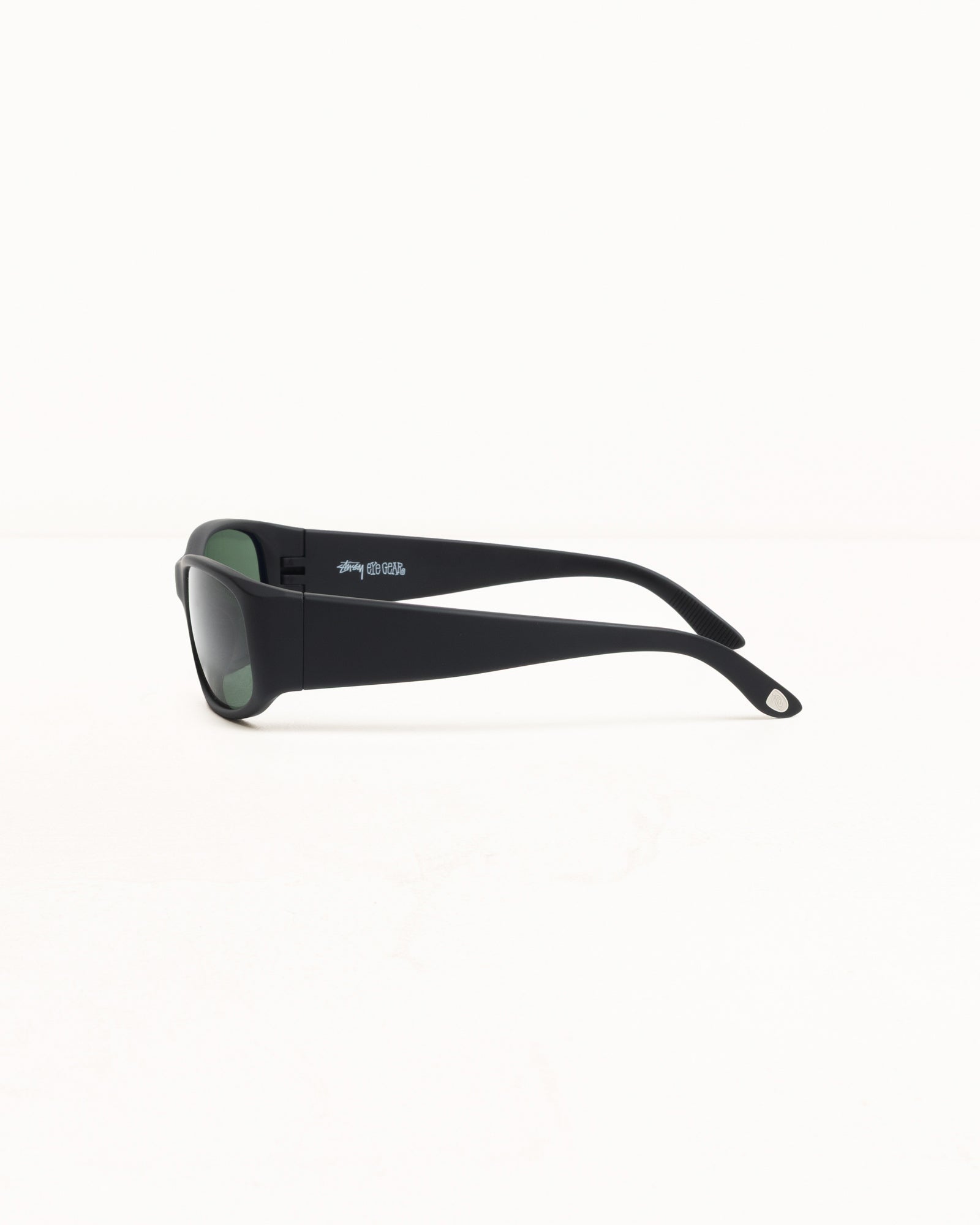Mikey Sunglasses Accessories In Rubr Blk/dk Grn Lens
