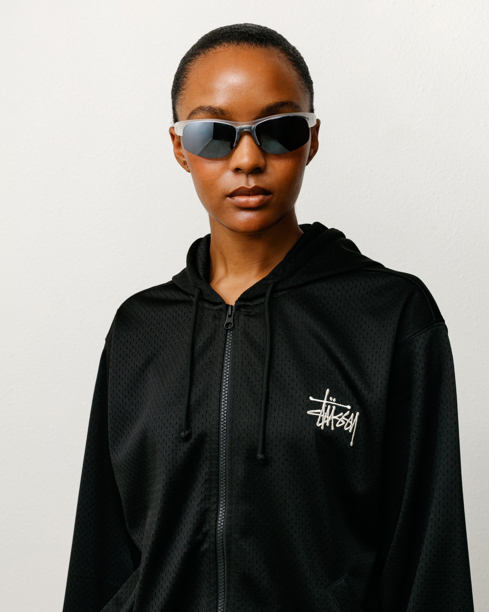 Hiro Sunglasses Unisex In Frost Clear / Mirror Lens | product-card-slider