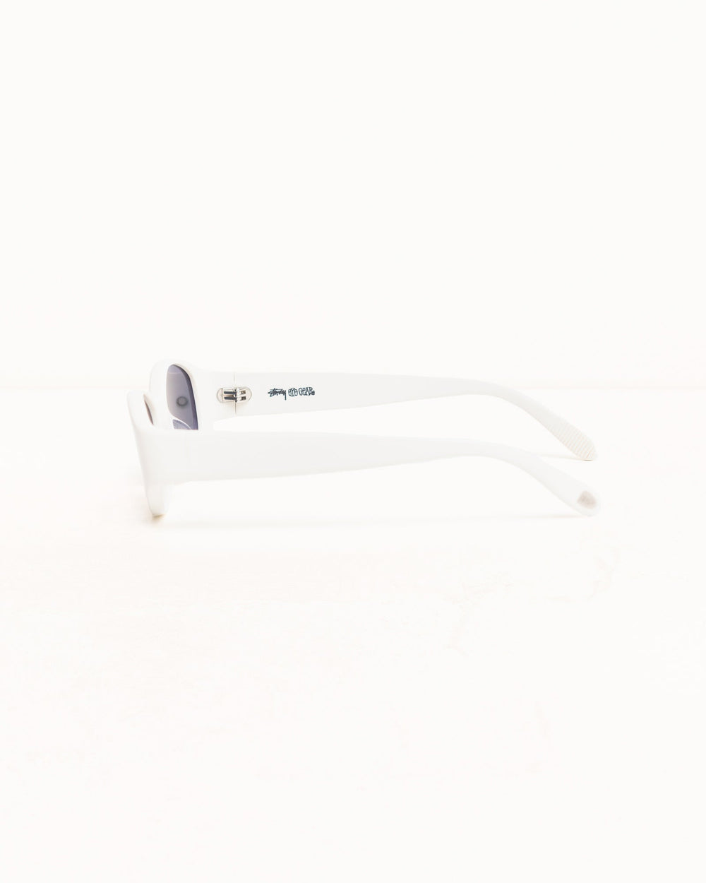 Roman Sunglasses Unisex In Bone/black Lens